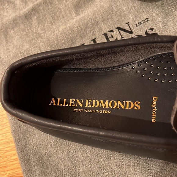 Navy Loafers by Allen Edmonds Size 10D NWT Box Dust Bag main image 10